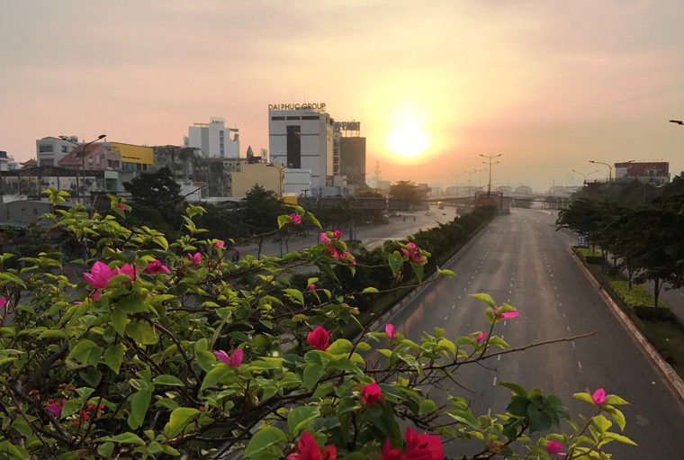 Khoanh khac yen tinh nhat o hai dau dat nuoc sang mung 1 Tet-Hinh-15